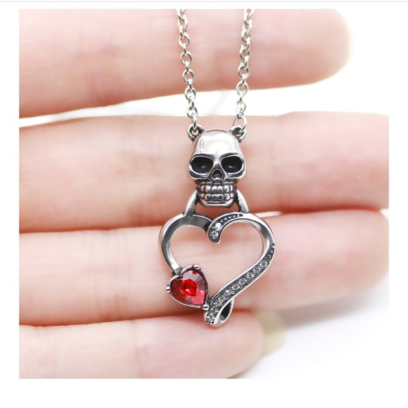 Skull Heart Necklace with Austrian Crystal-Guardian of your Heart- NWT Stainless - Picture 5 of 5
